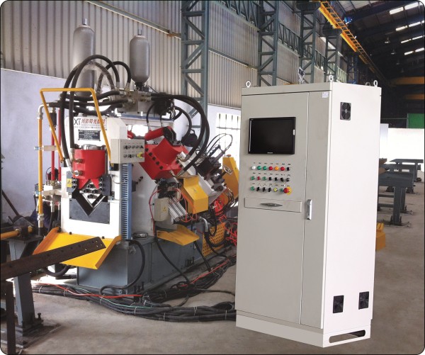 新(xin)型(xing)高(gao)速數(shu)控角鋼(gang)衝孔(kong)打字(zi)剪(jian)切(qie)生産線